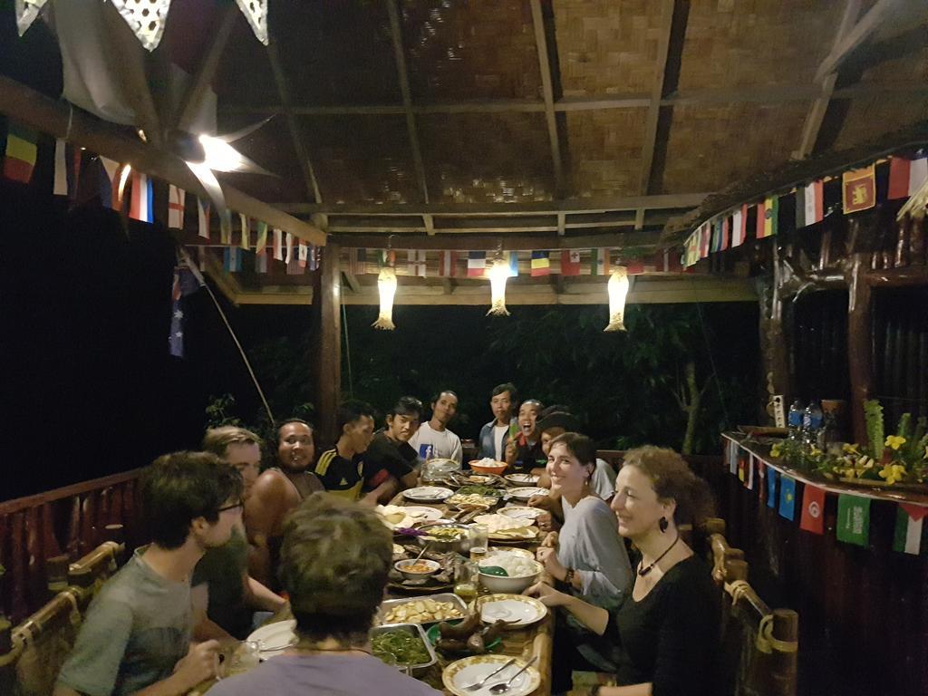 Batu Kapal Guest House & Jungle Trekking Букит Лаванг Екстериор снимка